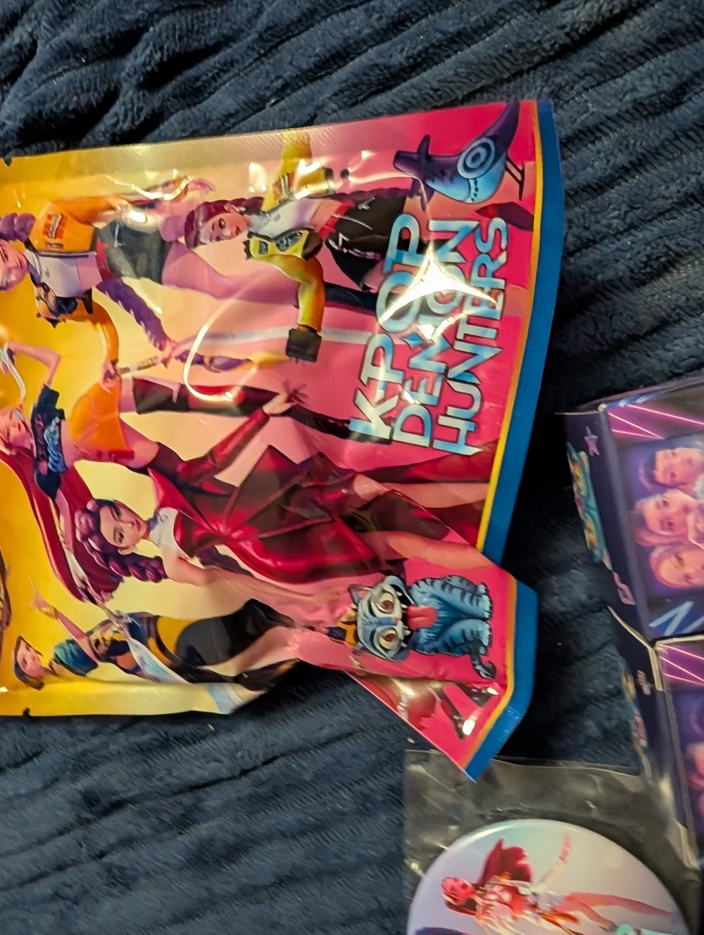 New K-pop Demon Hunters Bundle Pens and Keychain Mystery Bags